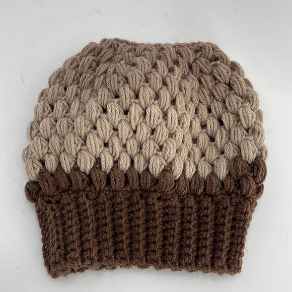 Handmade Napper bun beanie ponytail stocking cap one size NEW brown tan cream - Picture 3 of 8